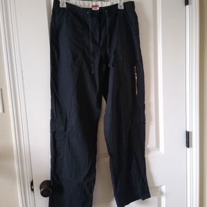 Danskin Now 8/10 black cargo pants